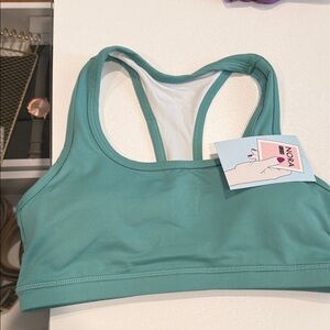 Fleo Women's sage Sports Bra. NWT.
